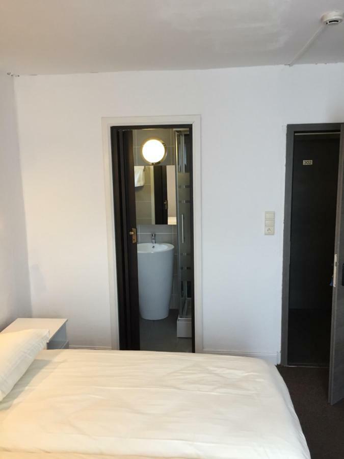 Hotel Бульон Экстерьер фото